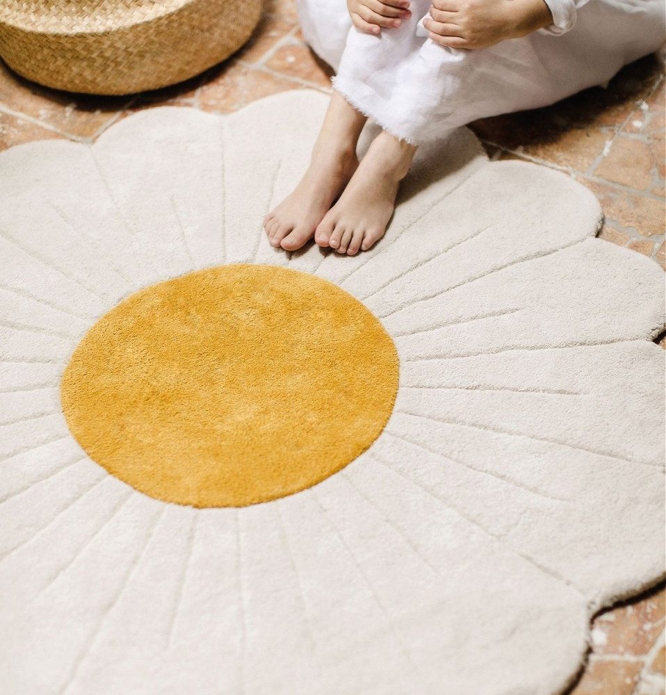 chamomile flower rug for nursery